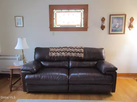 Living - 3025 Cox Ave, Schenectady, NY 12306 photo 3 of 4