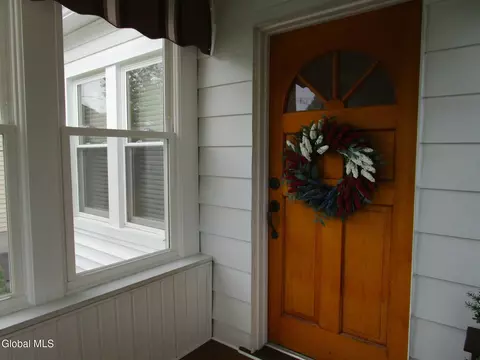Exterior - 3025 Cox Ave, Schenectady, NY 12306 photo 9 of 15