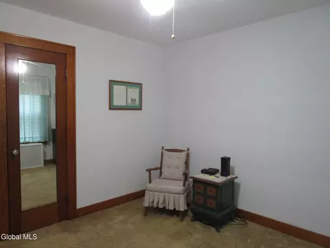 Bedroom - 3025 Cox Ave, Schenectady, NY 12306 photo 6 of 17