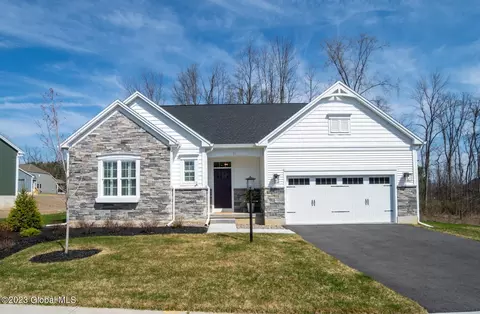 11 West Ave, Round Lake, NY 12151