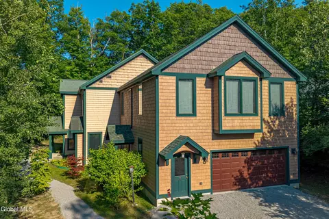 96 Bobkat Ln, Hague, NY 12836