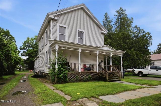 26 Willow St, Hudson Falls, NY 12839