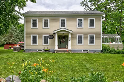828 County Line Rd, Queensbury, NY 12804