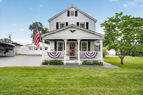 2047 Cedarlawn Ave, Schenectady, NY 12306