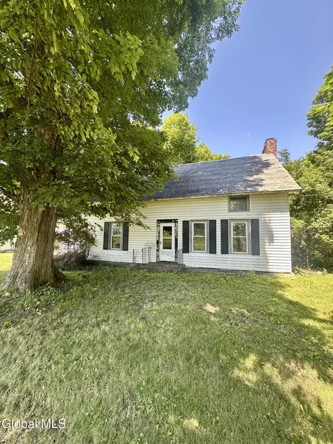 30 Gibson Rd, Hartford, NY 12838
