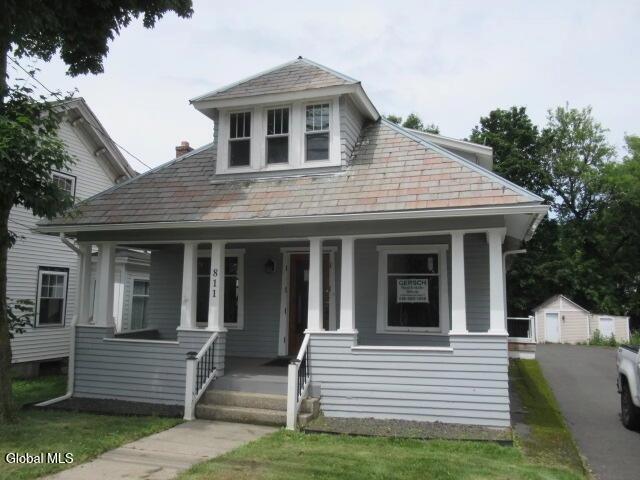 811 Hudson Ave, Stillwater, NY 12170
