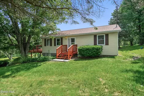 286 Buck Hill Rd, Jefferson, NY 12093