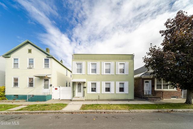 2316 4th Ave, Watervliet, NY 12189