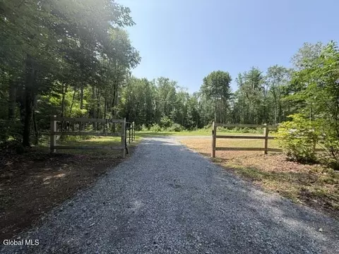 156 Sweet Hill Rd, Oppenheim, NY 13329