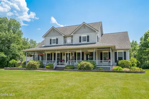 119 Progress Hts, Gloversville, NY 12078