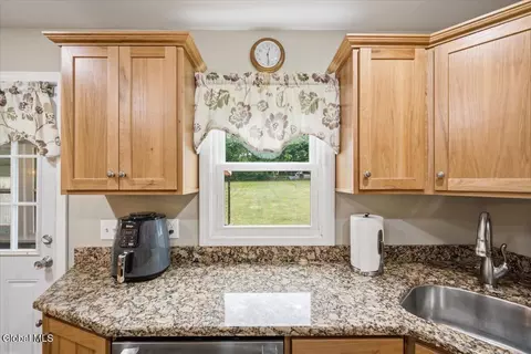 Kitchen - 113 Gordon Rd, Schenectady, NY 12306 photo 4 of 4