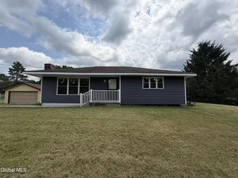 1100 Hudson Ave, Stillwater, NY 12170