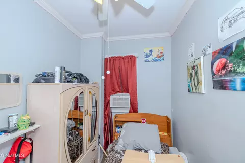Bedroom - 22 Elder St, Schenectady, NY 12304 photo 1 of 9