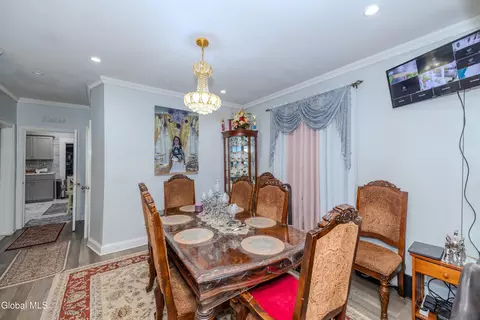 Dining - 22 Elder St, Schenectady, NY 12304 photo 3 of 4