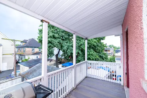 Exterior - 22 Elder St, Schenectady, NY 12304 photo 9 of 11