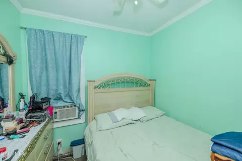 Bedroom - 22 Elder St, Schenectady, NY 12304 photo 4 of 9