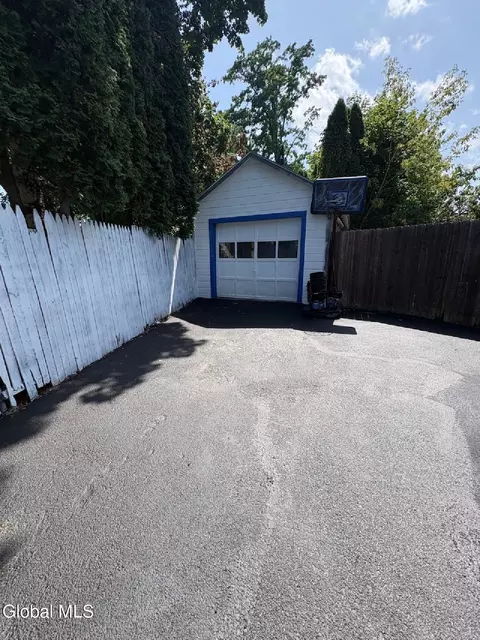 844 Harrison Ave, Schenectady, NY 12306 photo 31