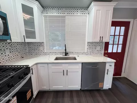 844 Harrison Ave, Schenectady, NY 12306 photo 18