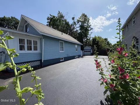 844 Harrison Ave, Schenectady, NY 12306 photo 14