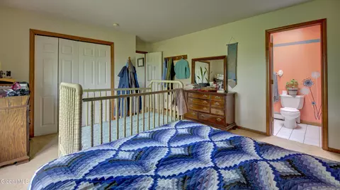 Bedroom - 135 Rappa Rd, Sprakers, NY 12166 photo 8 of 9