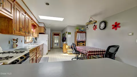 Kitchen - 135 Rappa Rd, Sprakers, NY 12166 photo 3 of 3