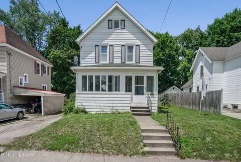 57 Union St, Gloversville, NY 12078