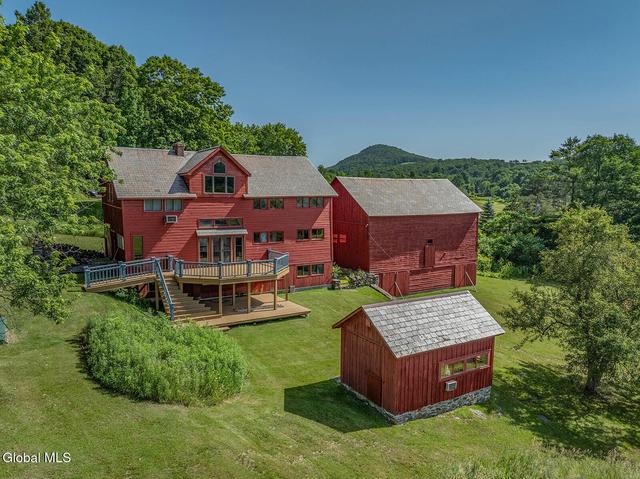 252 Tingue Rd, Cambridge, NY 12816