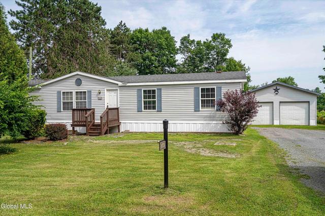 2669 County Rt 17, Granville, NY 12832