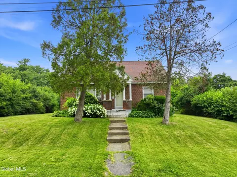 1209 Mader St, Schenectady, NY 12308 photo 34