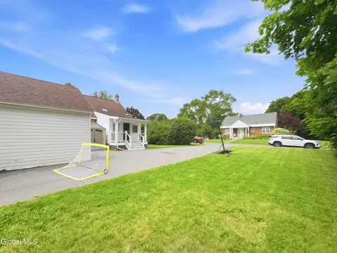 1209 Mader St, Schenectady, NY 12308 photo 41