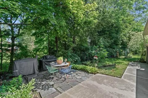 Exterior - 102 Marson Ave, Glenville, NY 12302 photo 6 of 15