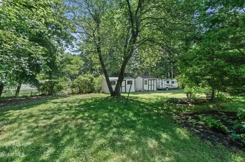 Exterior - 102 Marson Ave, Glenville, NY 12302 photo 8 of 15