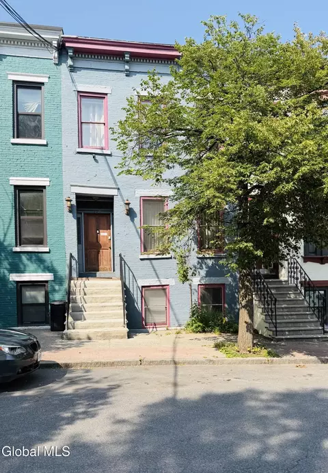 339 Hamilton St, Albany, NY 12210