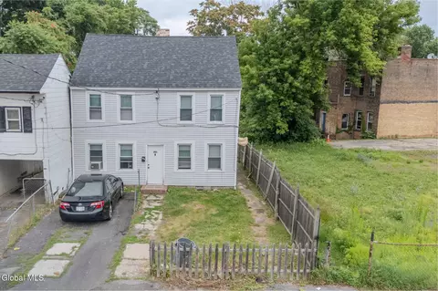 361 Elk St, Albany, NY 12206