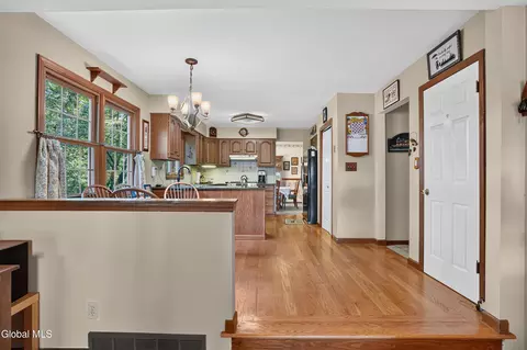 Entry Way - 3059 E Old State Rd, Schenectady, NY 12303 photo 2 of 3