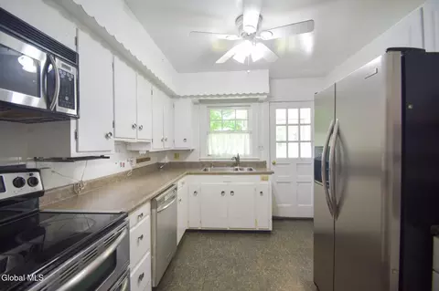 Kitchen - 111 Ash St, Corinth, NY 12822 photo 2 of 4