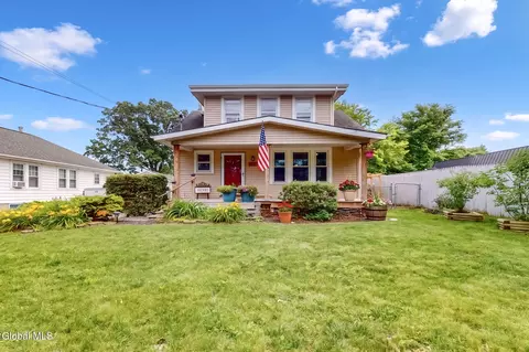 142 Osborne Rd, Albany, NY 12205