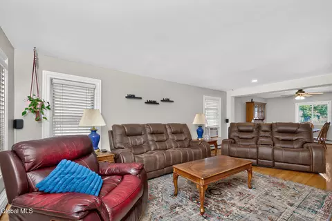 Living - 809 Thompson St, Schenectady, NY 12306 photo 1 of 3