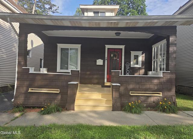 31 Tremont St, Albany, NY 12205