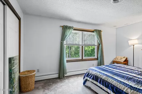 Bedroom - 4 Carlyle Ct, Ballston Lake, NY 12019 photo 4 of 11