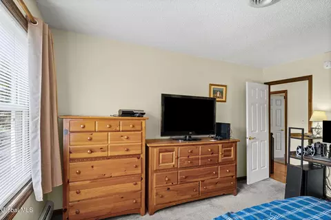 Bedroom - 4 Carlyle Ct, Ballston Lake, NY 12019 photo 9 of 11