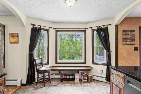 Other - 4 Carlyle Ct, Ballston Lake, NY 12019 photo 5 of 14