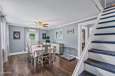 Dining - 1005 Wayne Rd, Schenectady, NY 12303 photo 1 of 4