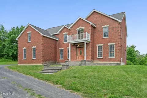 97 Lewis Rd, Altamont, NY 12009