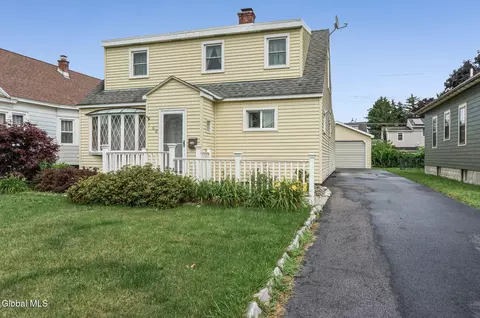 186 Sycamore St, Albany, NY 12209
