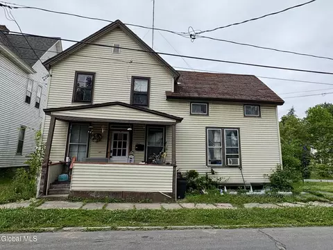 147 N Arlington Ave, Gloversville, NY 12078