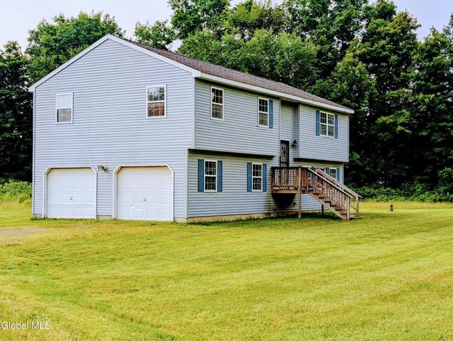 38 Bentley Rd, Kingsbury, NY 12839