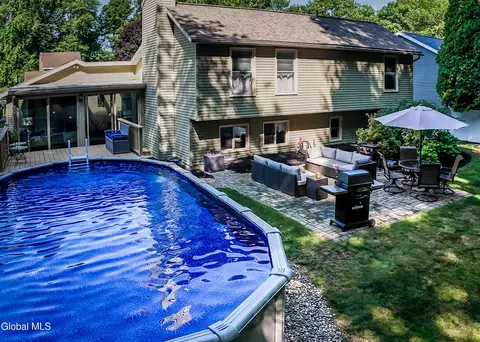 Exterior - 43 Algonquin Rd, Halfmoon, NY 12065 photo 3 of 7