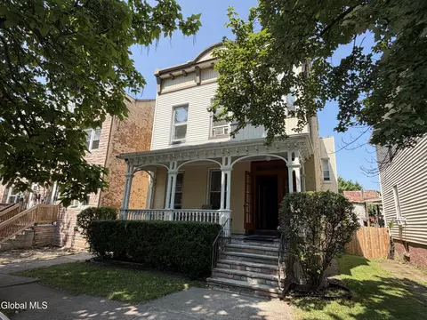 1611 3rd Ave, Watervliet, NY 12189