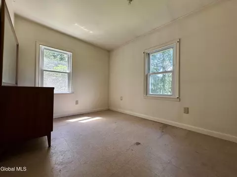 Bedroom - 576 Main St, Corinth, NY 12822 photo 5 of 8